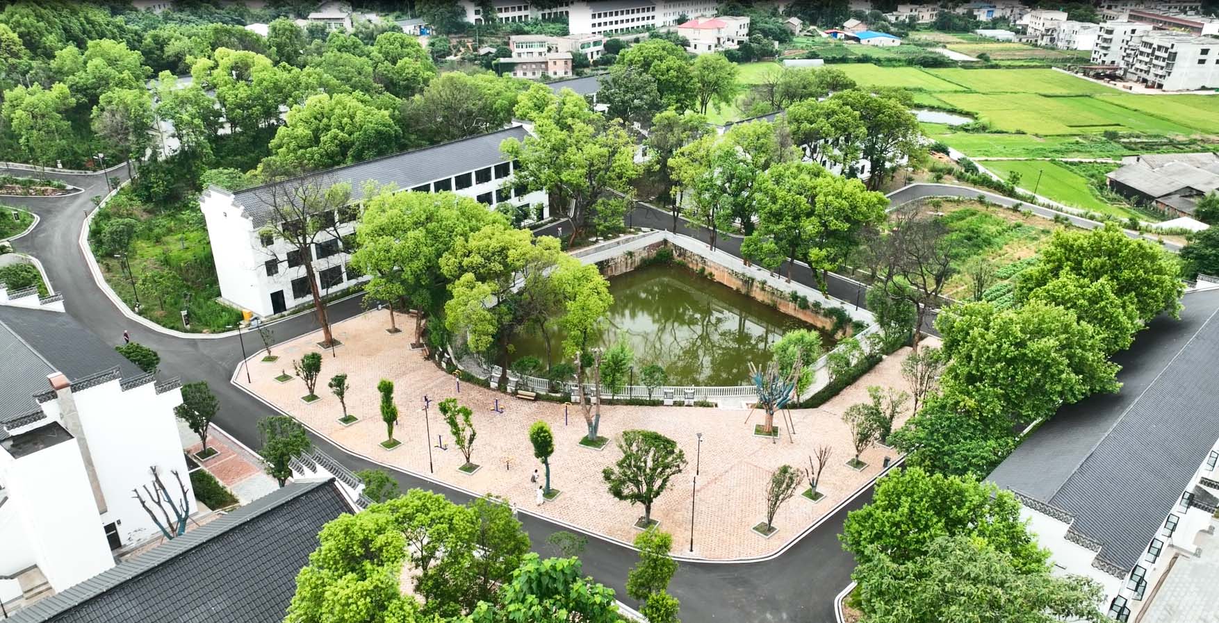 俯瞰華遠康養(yǎng)中心，優(yōu)美的環(huán)境